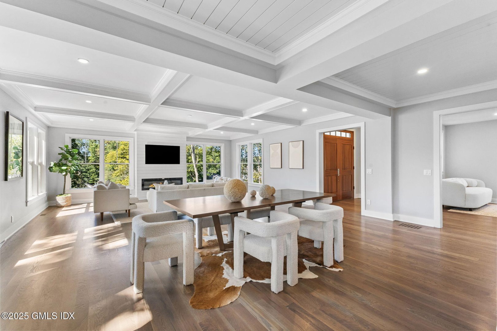 8 Park Avenue Photo 8