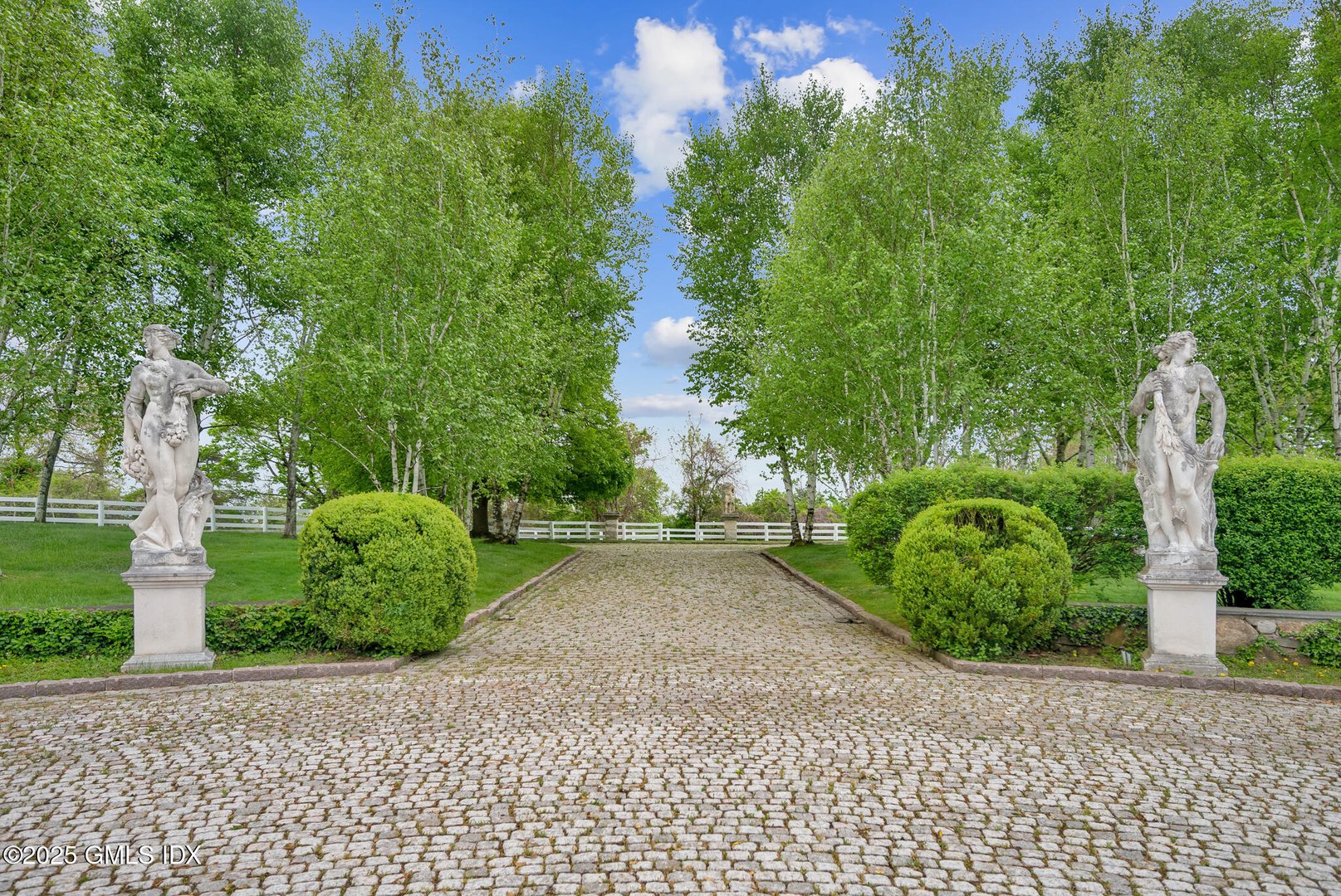 7 John Street Photo 15