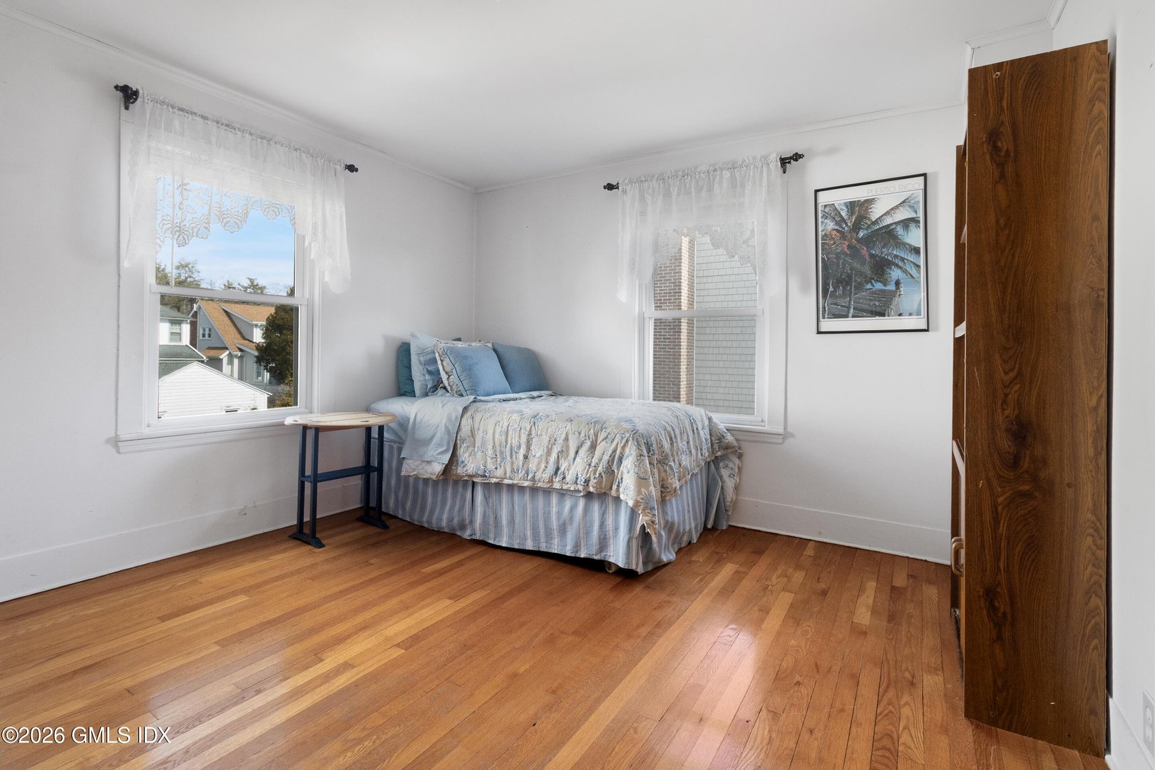 16 Kent Place Photo 24