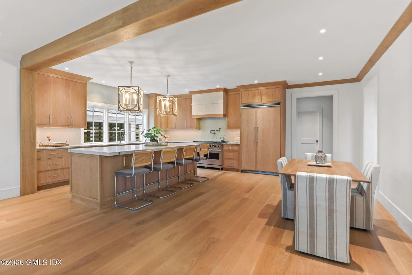 2 Potter Drive Photo 7