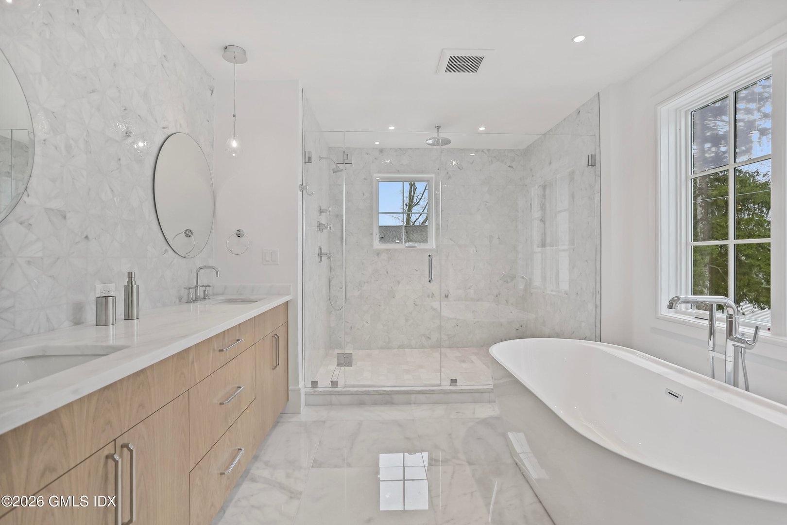 2 Potter Drive Photo 20