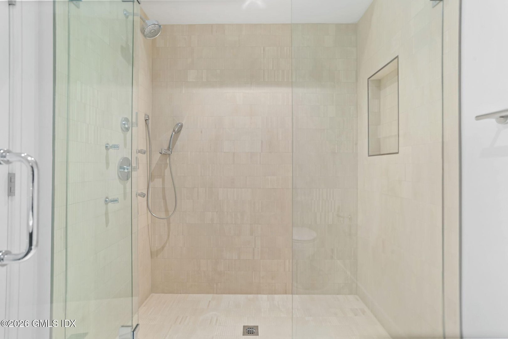 2 Potter Drive Photo 32