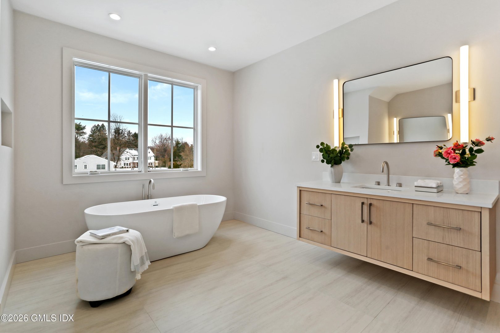 45 Sunshine Avenue Photo 14