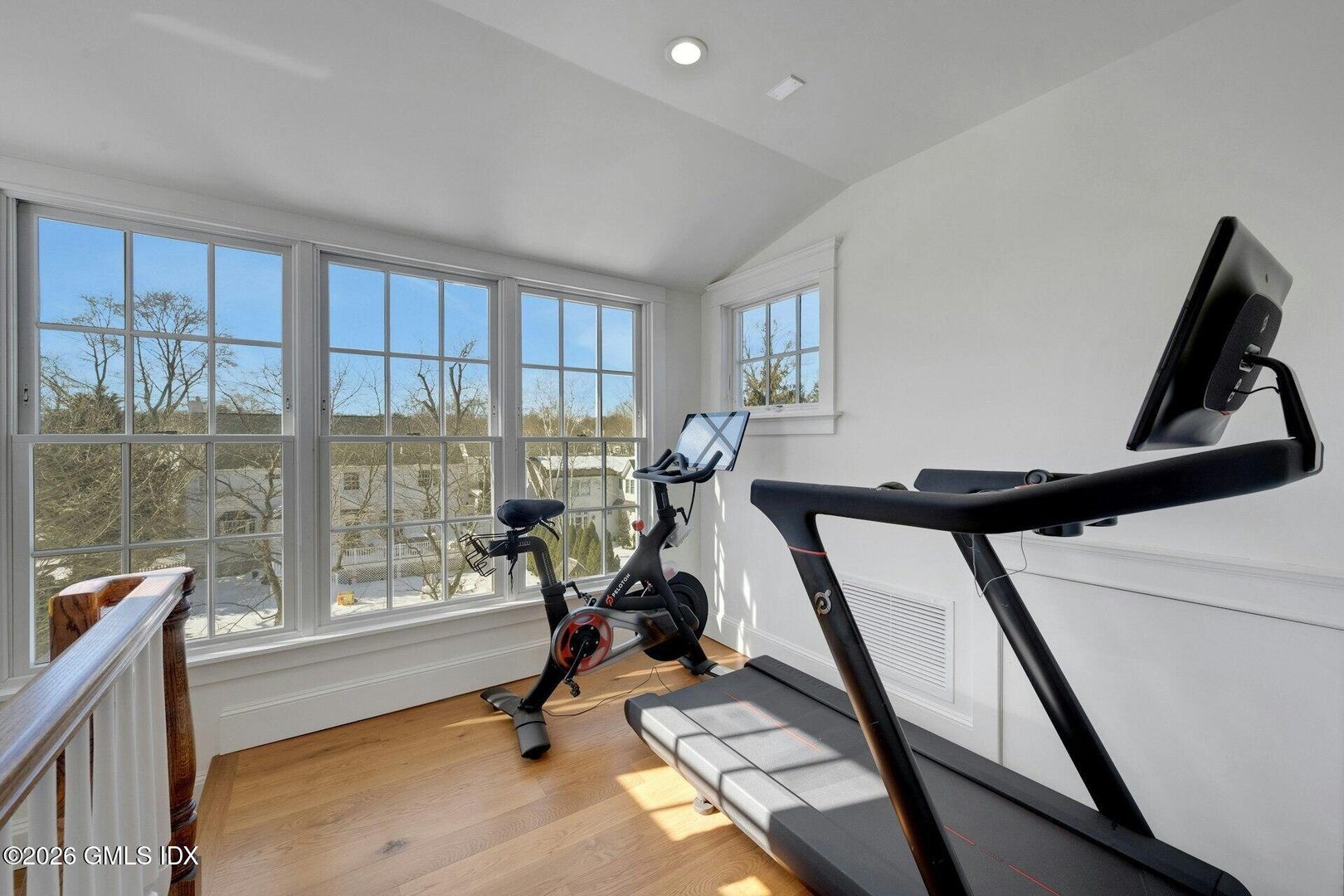 5 Greenwich Cove Drive Photo 29