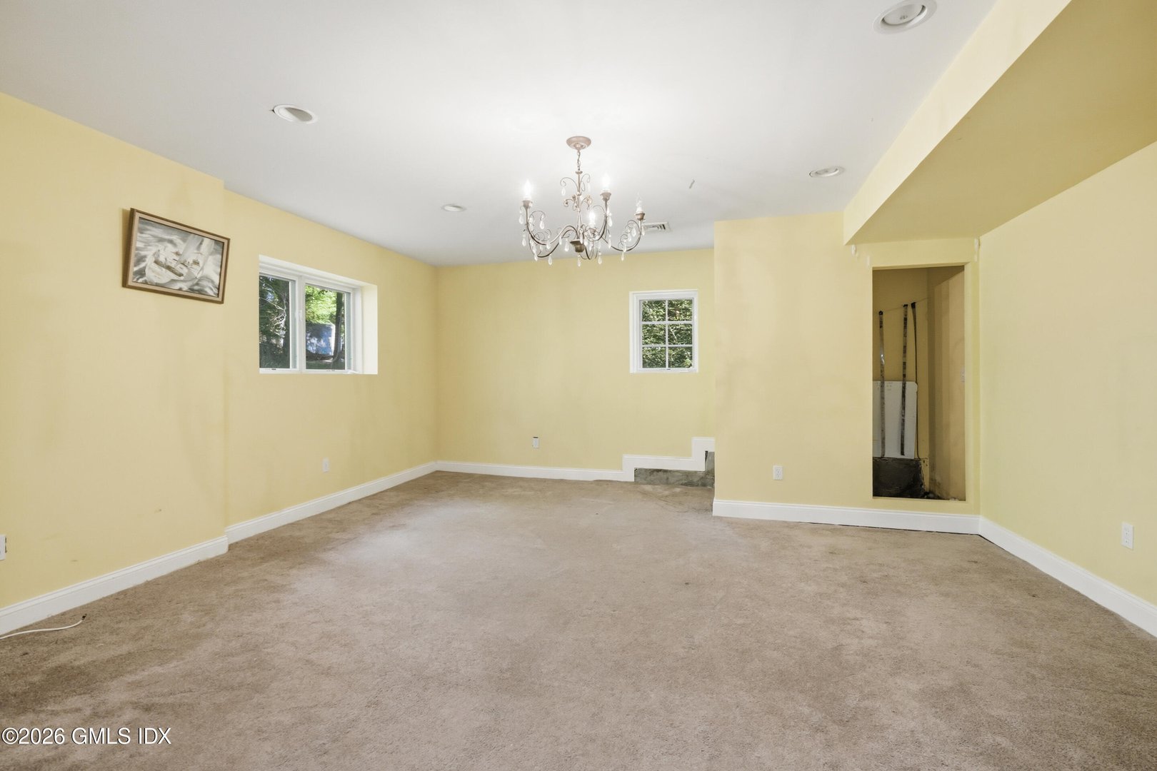 3 Carriage Road Photo 38