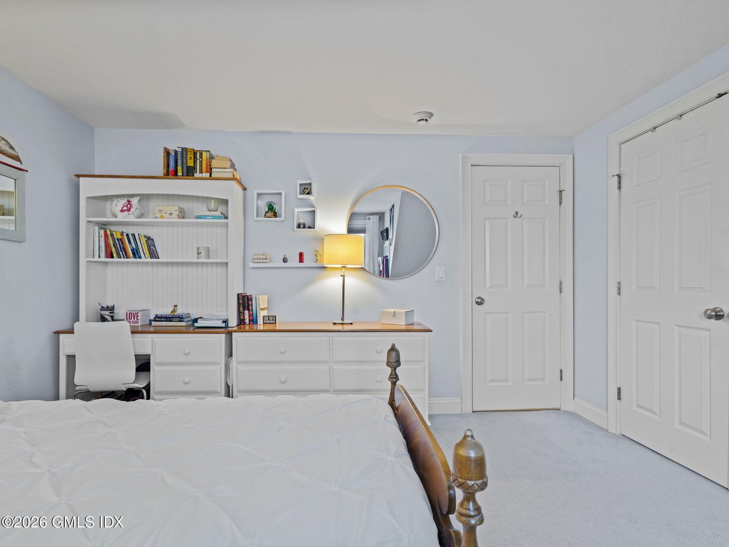 14 Pond Place Photo 27