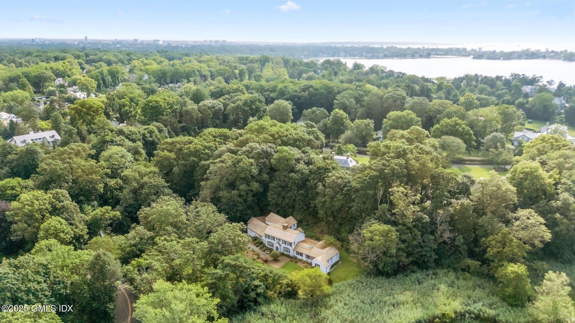 177 Indian Head Road Photo 3