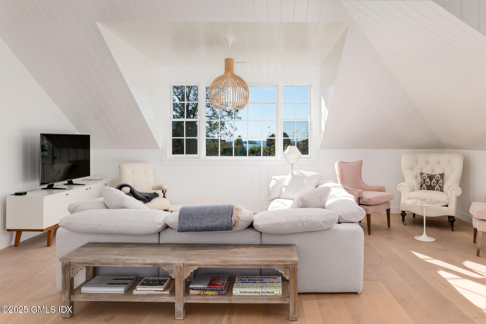 276 Otter Rock Drive Photo 13