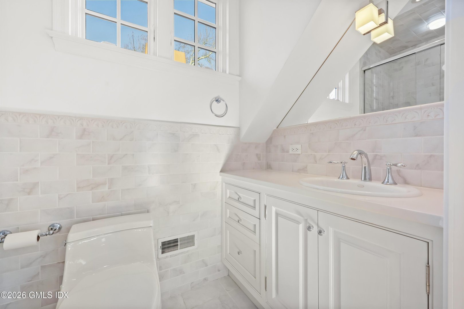 28 Irvine Road Photo 44