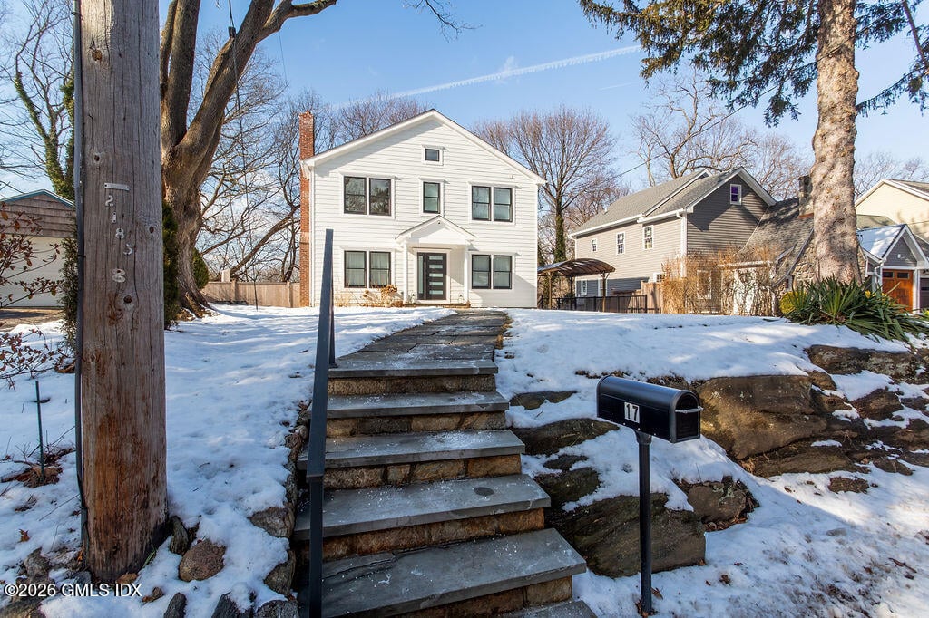 17 Maple Drive Photo 23