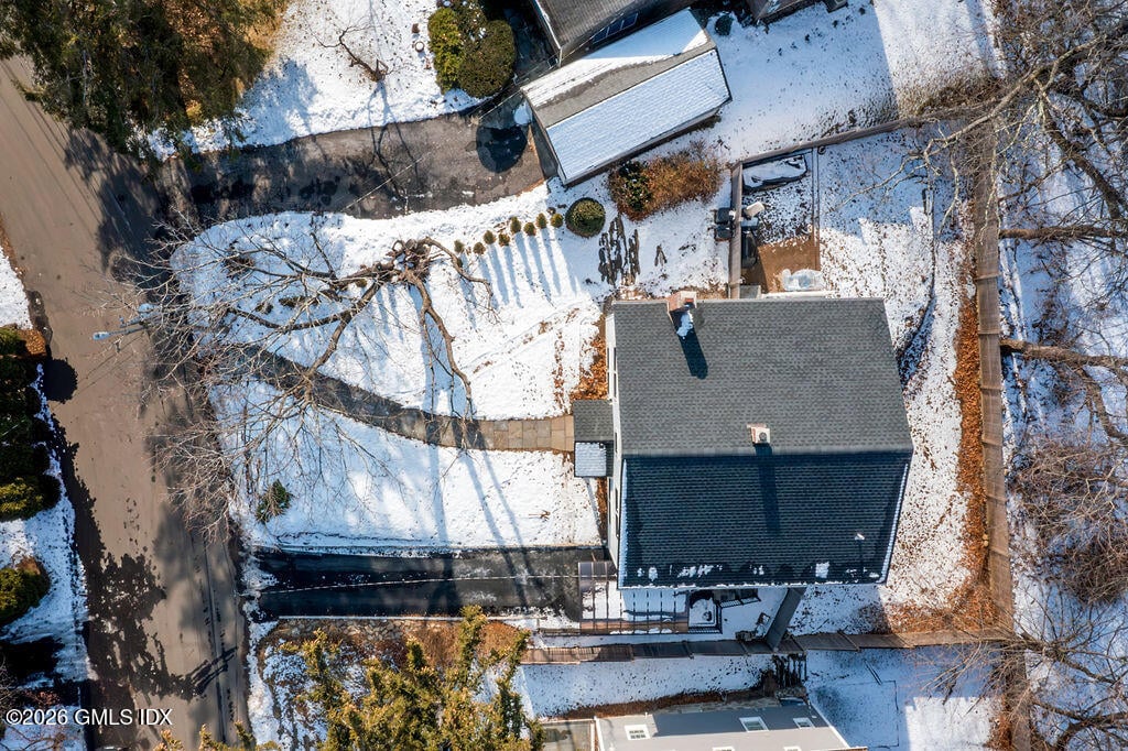 17 Maple Drive Photo 20