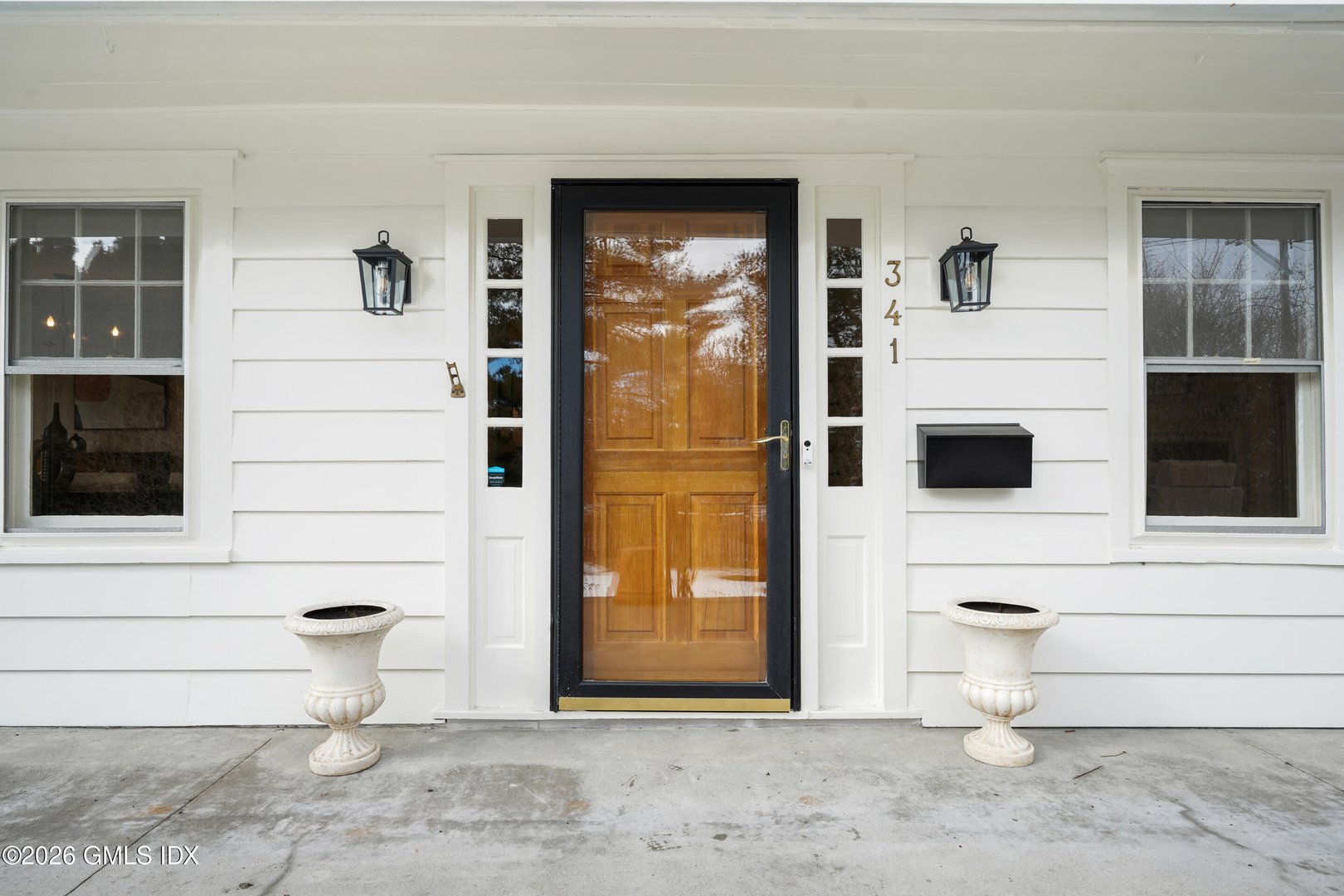 341 Sound Beach Avenue Photo 4