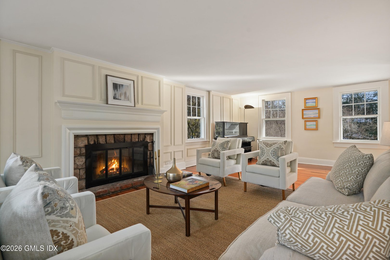 341 Sound Beach Avenue Photo 7