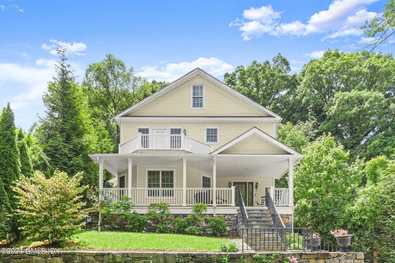 106 Orchard Street Photo 2