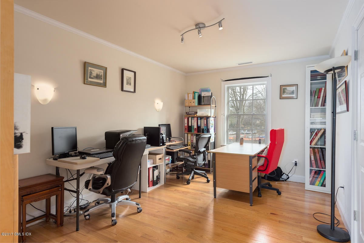 106 Orchard Street Photo 21