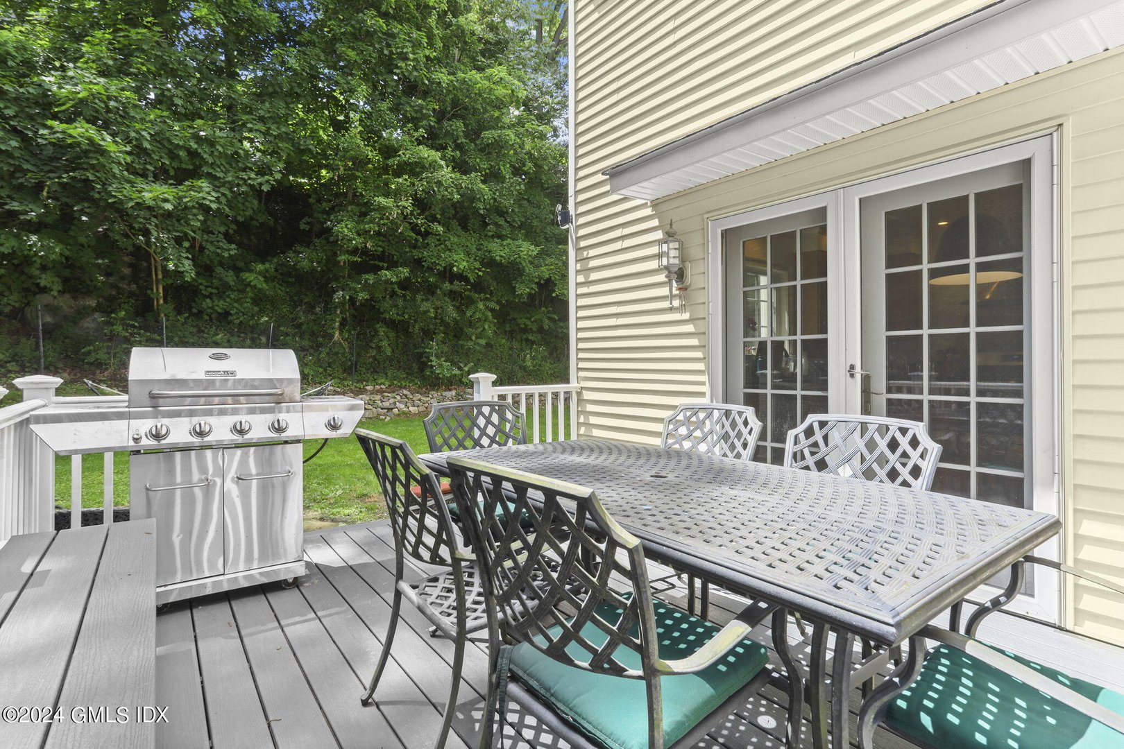 106 Orchard Street Photo 27