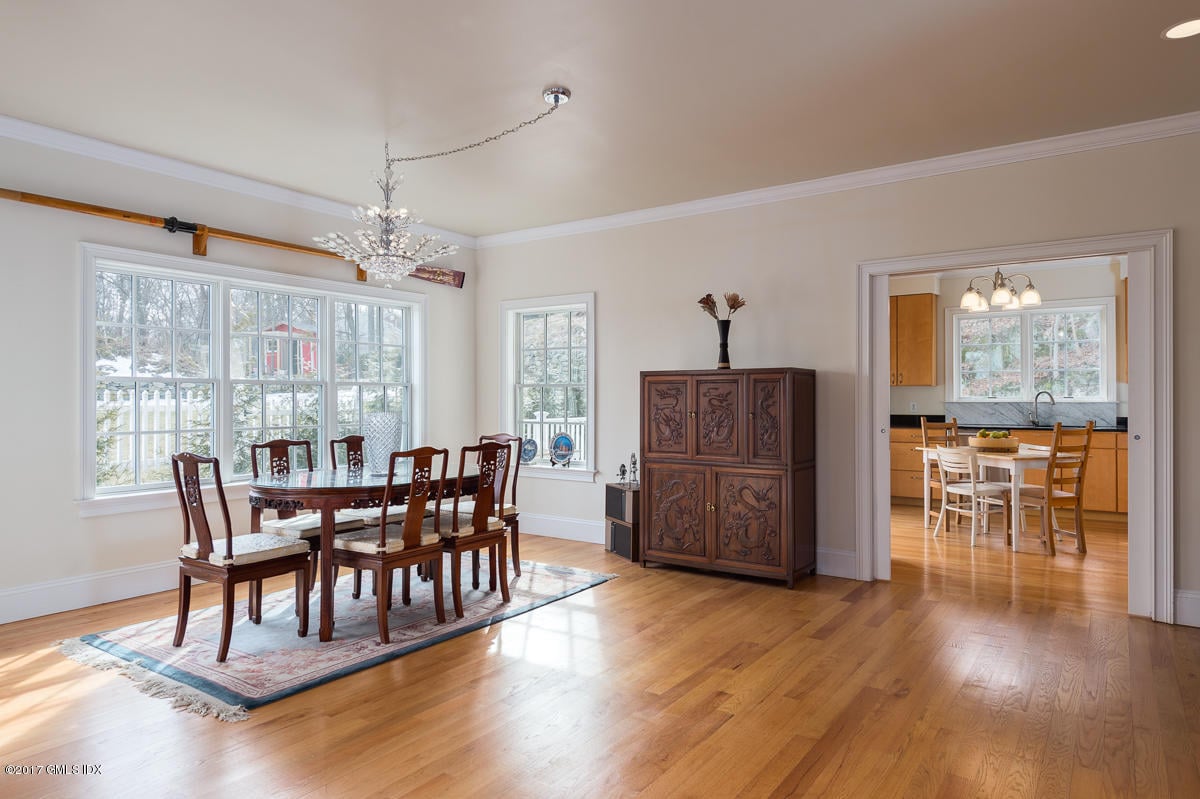 106 Orchard Street Photo 8