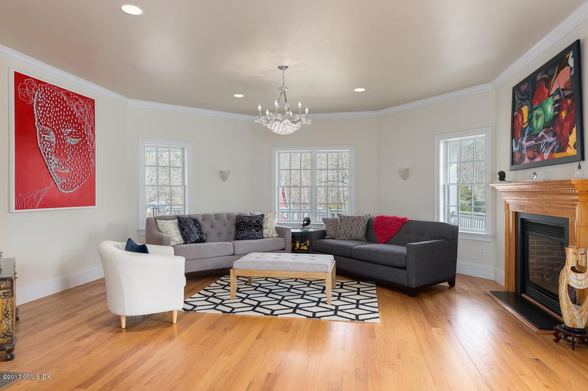 106 Orchard Street Photo 6