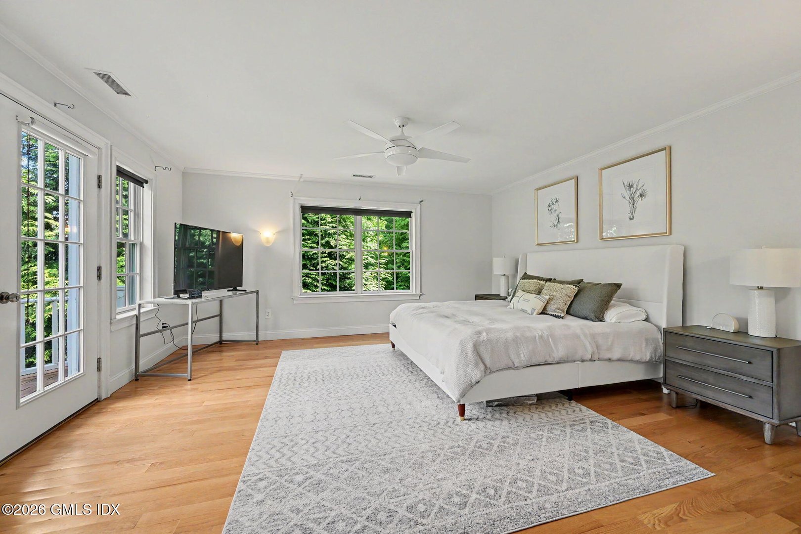 106 Orchard Street Photo 15