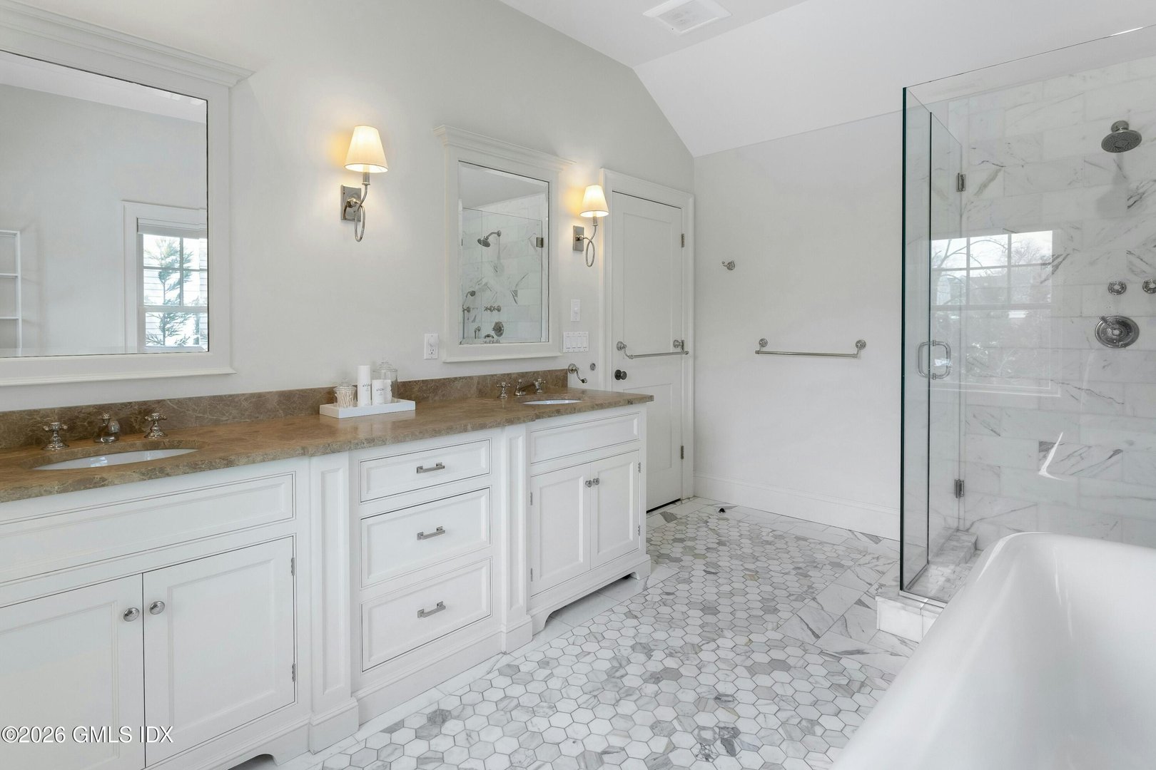 30 Park Avenue Photo 18