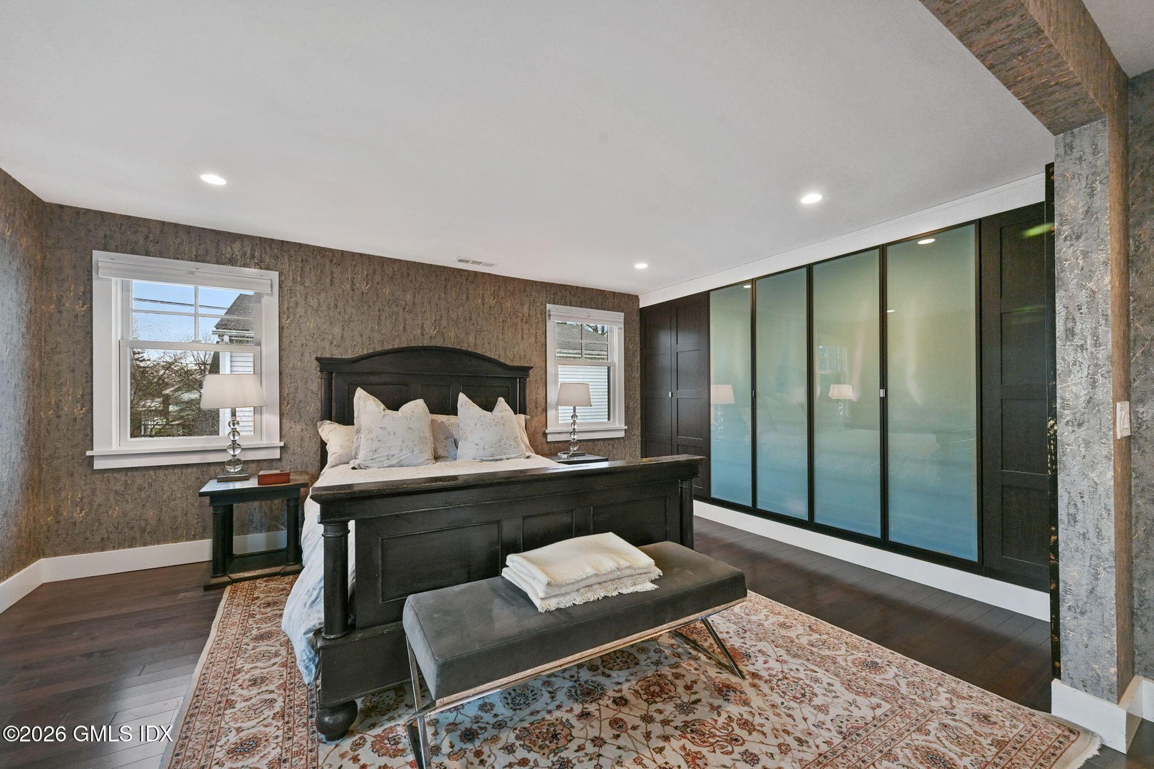 4 Miami Court Photo 28