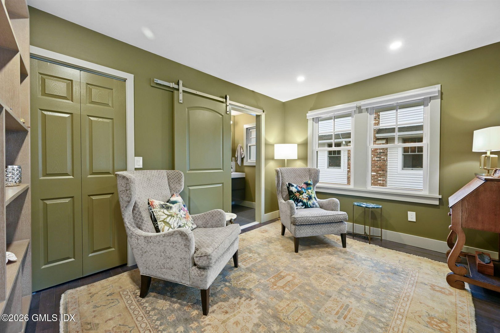 4 Miami Court Photo 6