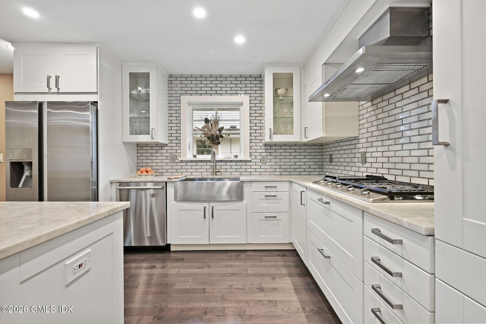 4 Miami Court Photo 16