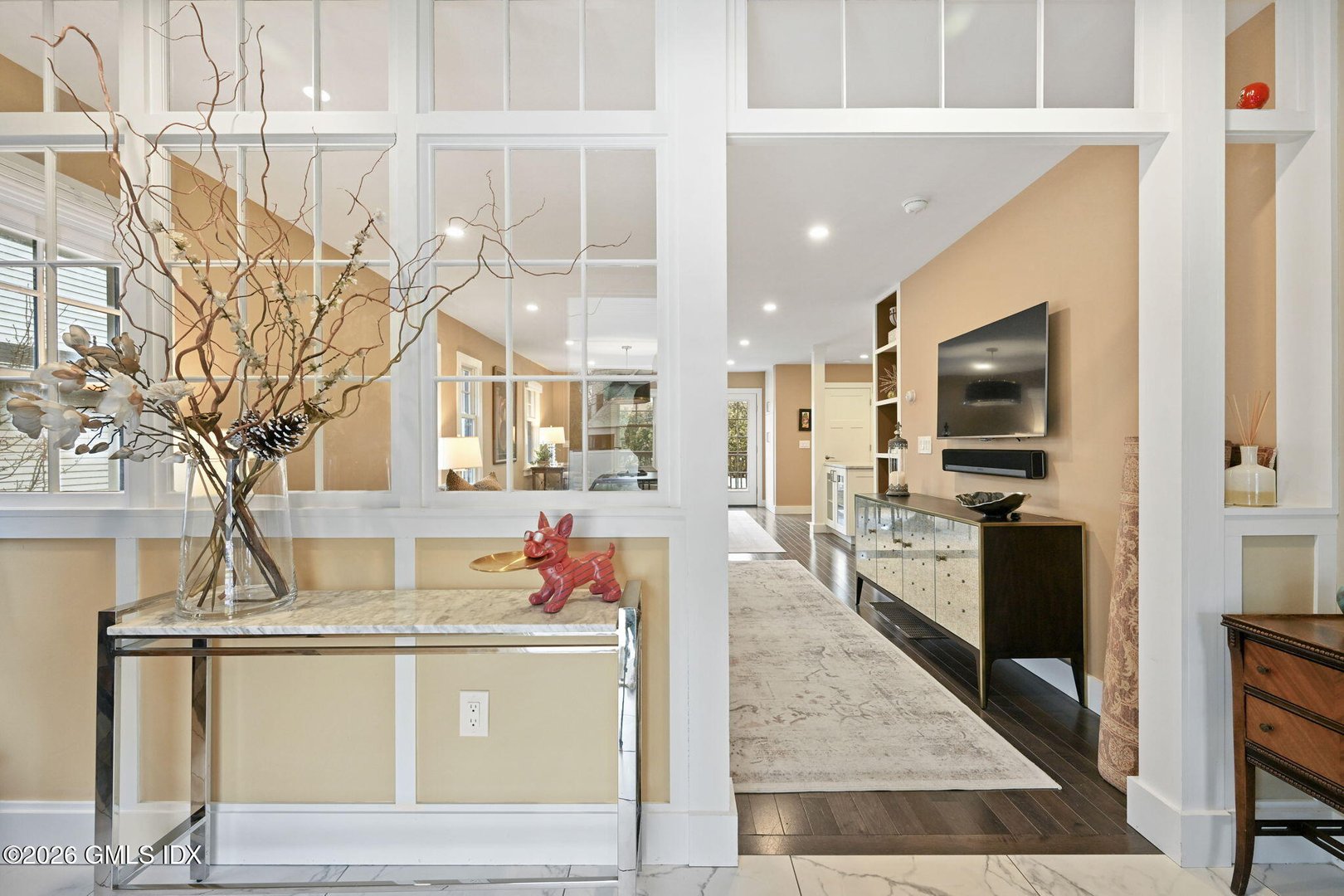 4 Miami Court Photo 5