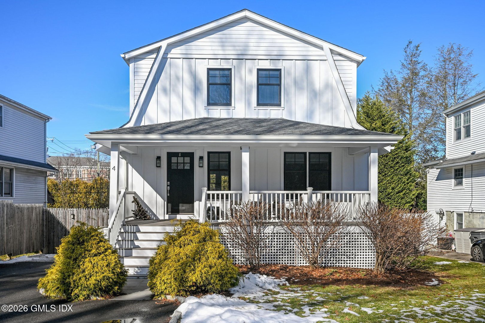 4 Miami Court Photo 1