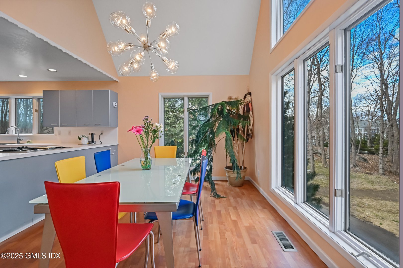 681 River Road Photo 18