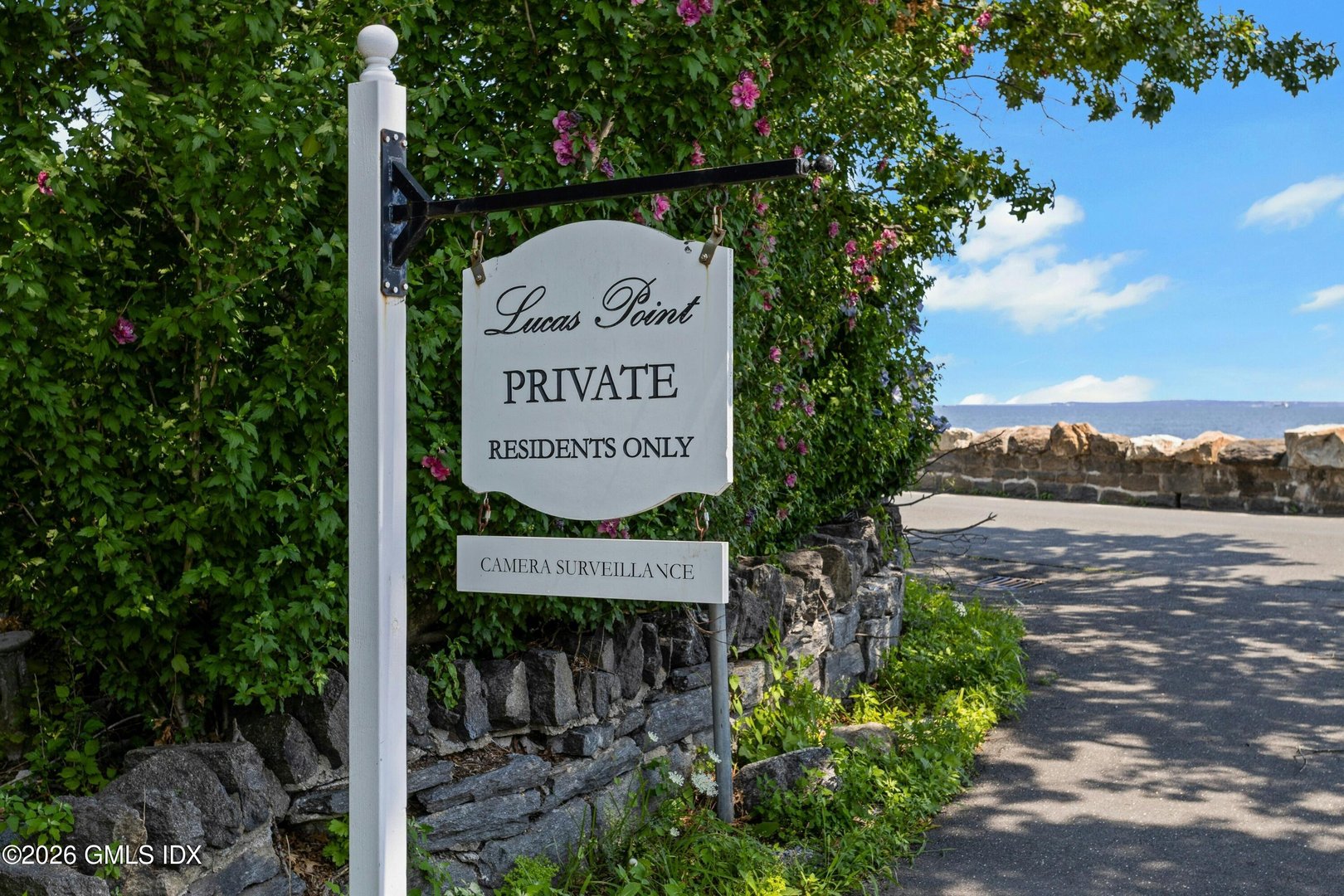 25 Cove Road Photo 44