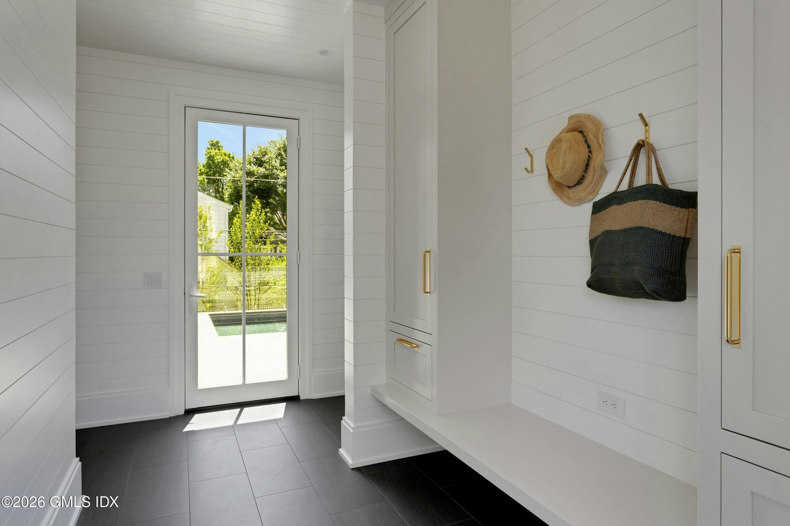 25 Cove Road Photo 25