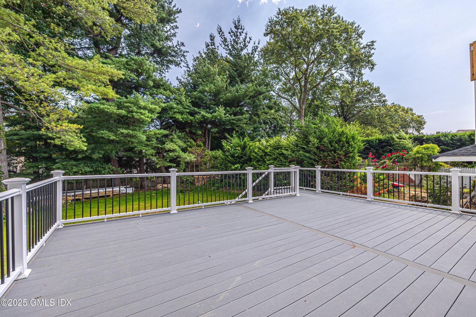 20 Sound Beach Avenue Photo 35