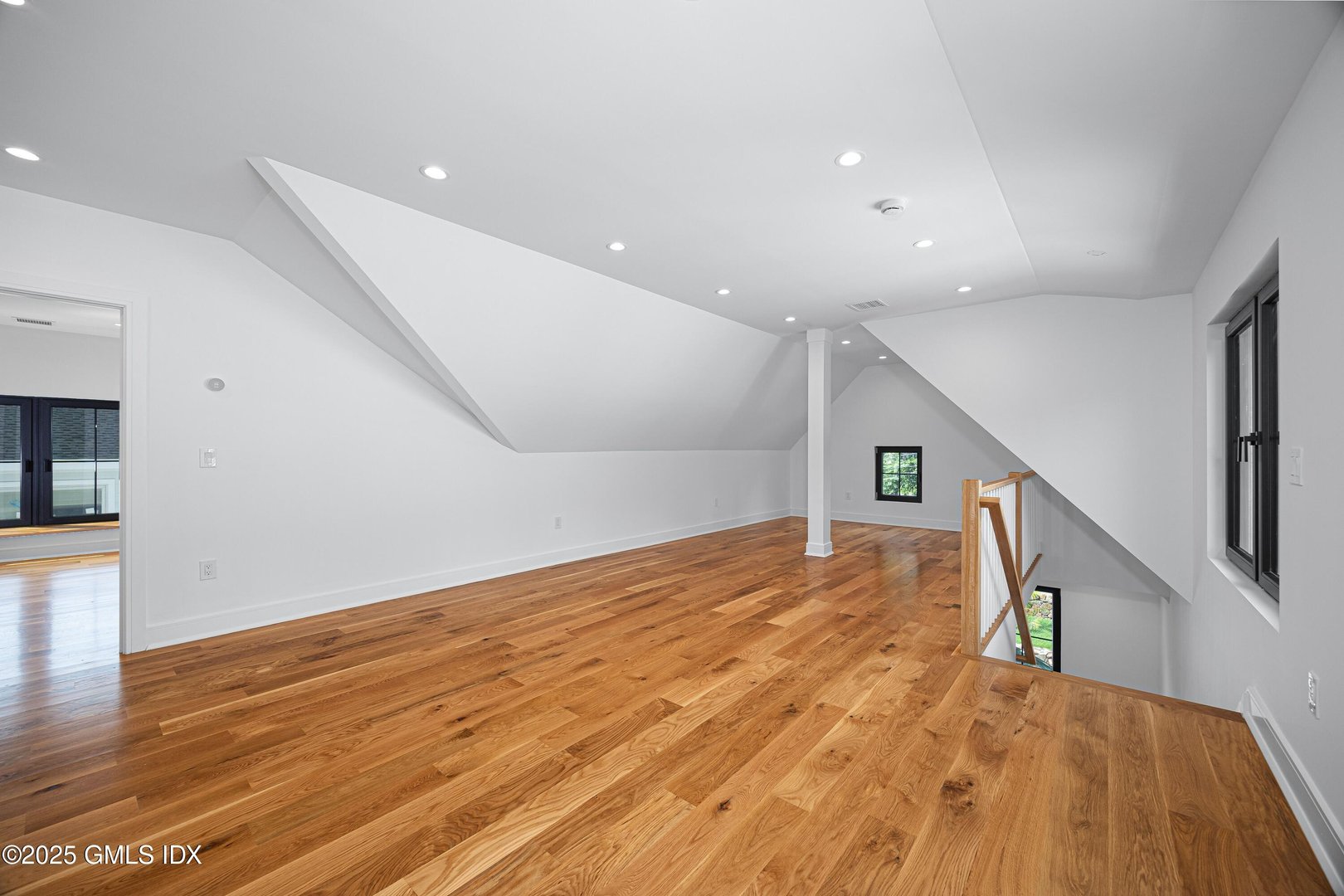 20 Sound Beach Avenue Photo 26