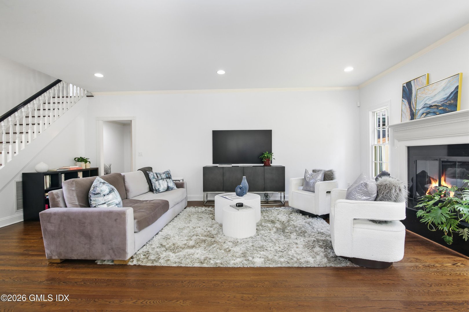 410 Sound Beach Avenue Photo 10