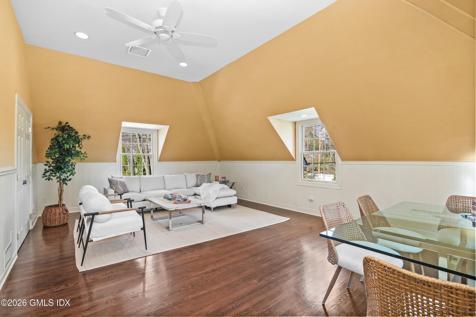 410 Sound Beach Avenue Photo 24