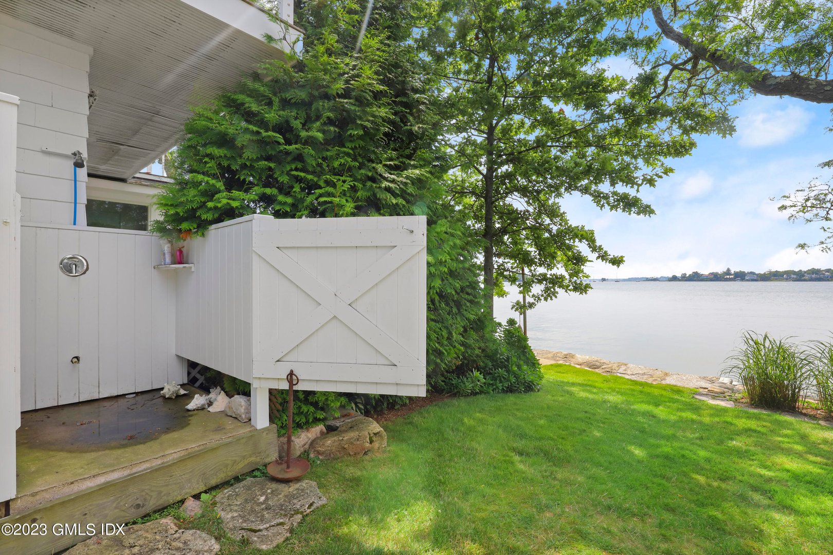 22 Northway Photo 38