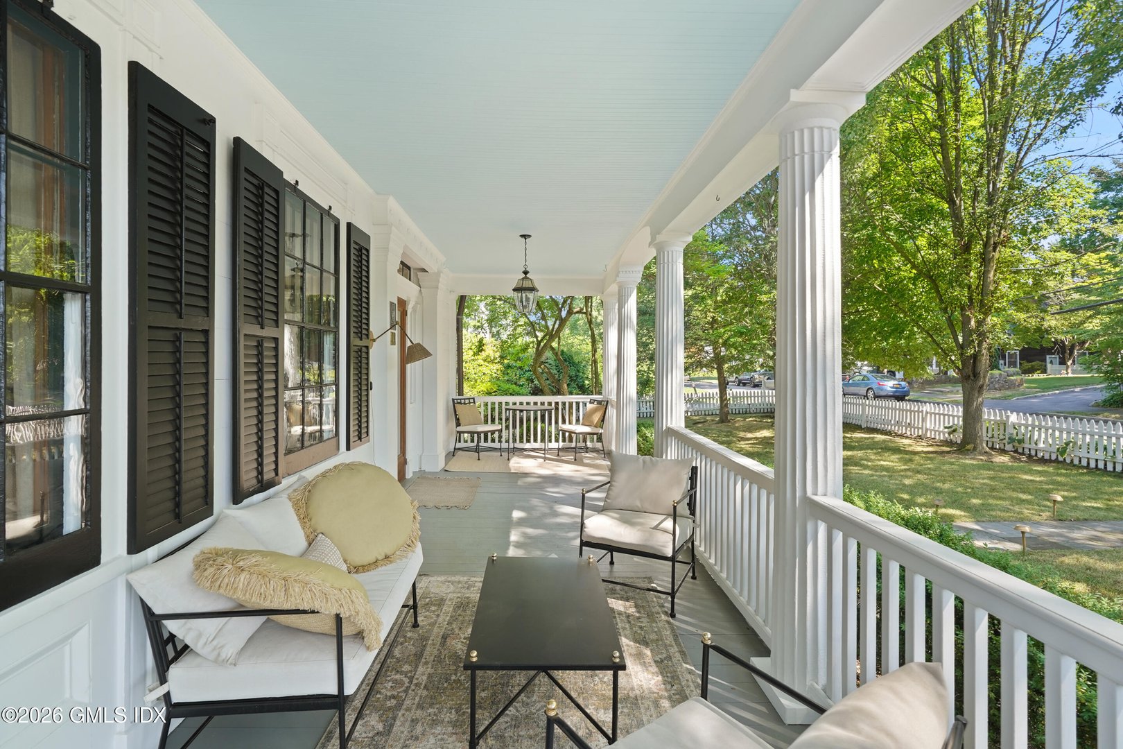 33 Mead Avenue Photo 2