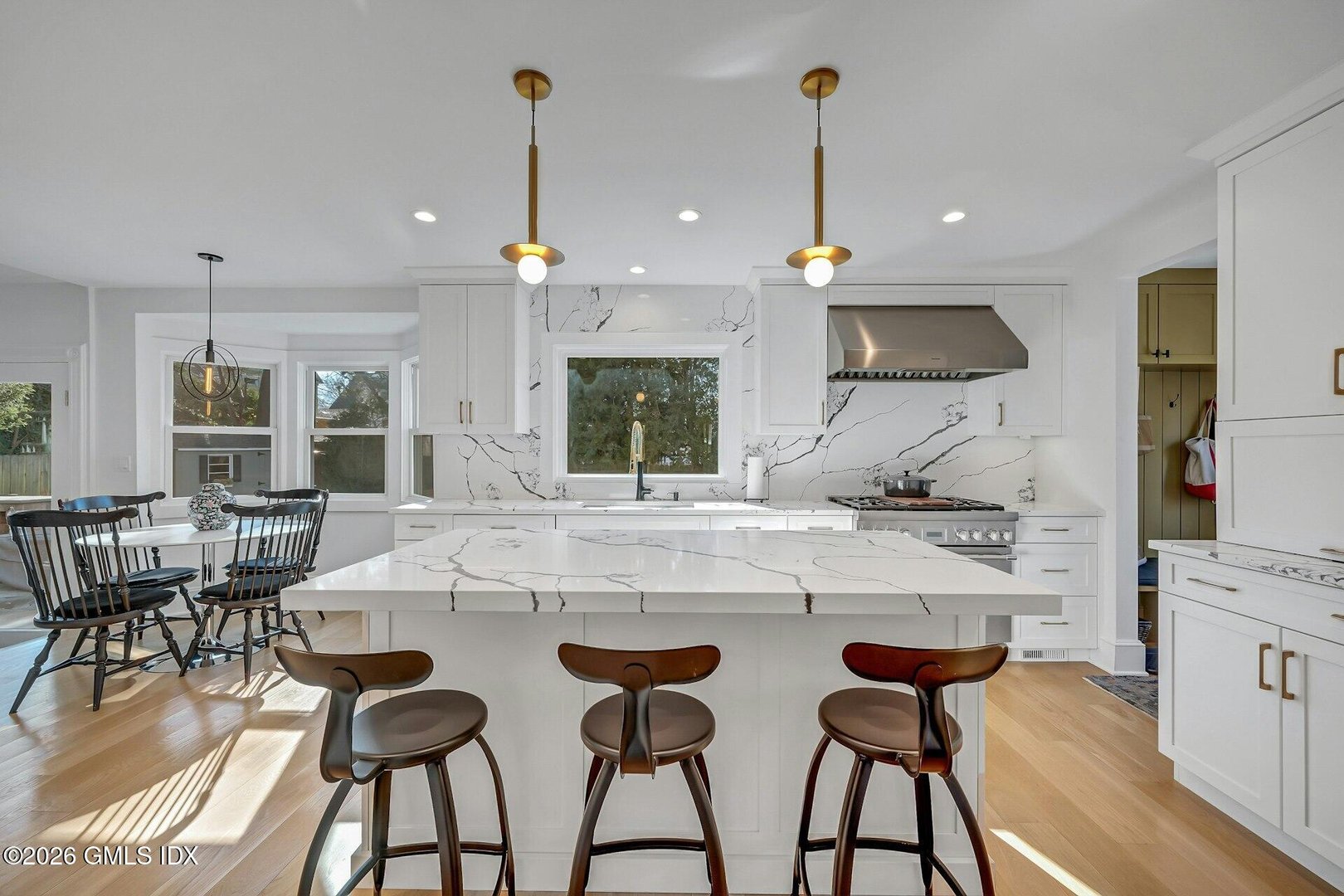 333 Sound Beach Avenue Photo 9