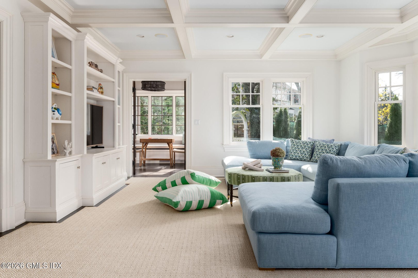 45 Willow Road Photo 14