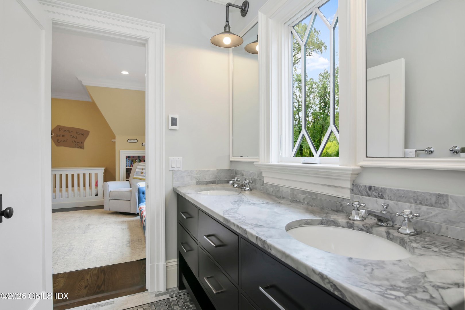 45 Willow Road Photo 22