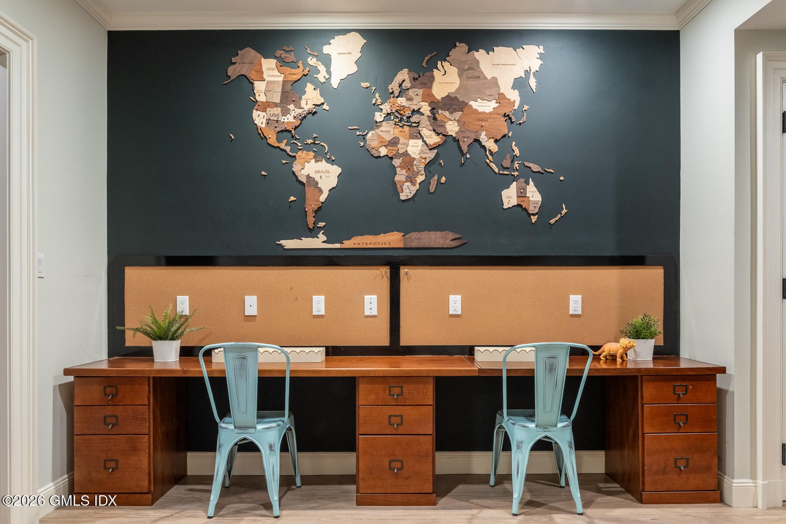 45 Willow Road Photo 28