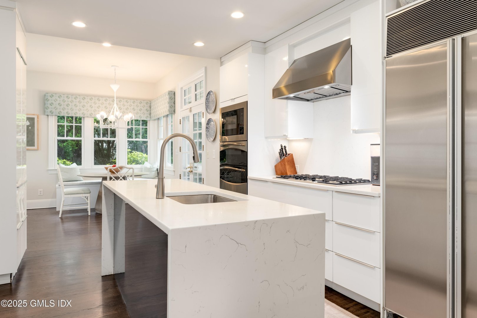 227 Riverside Avenue Photo 8