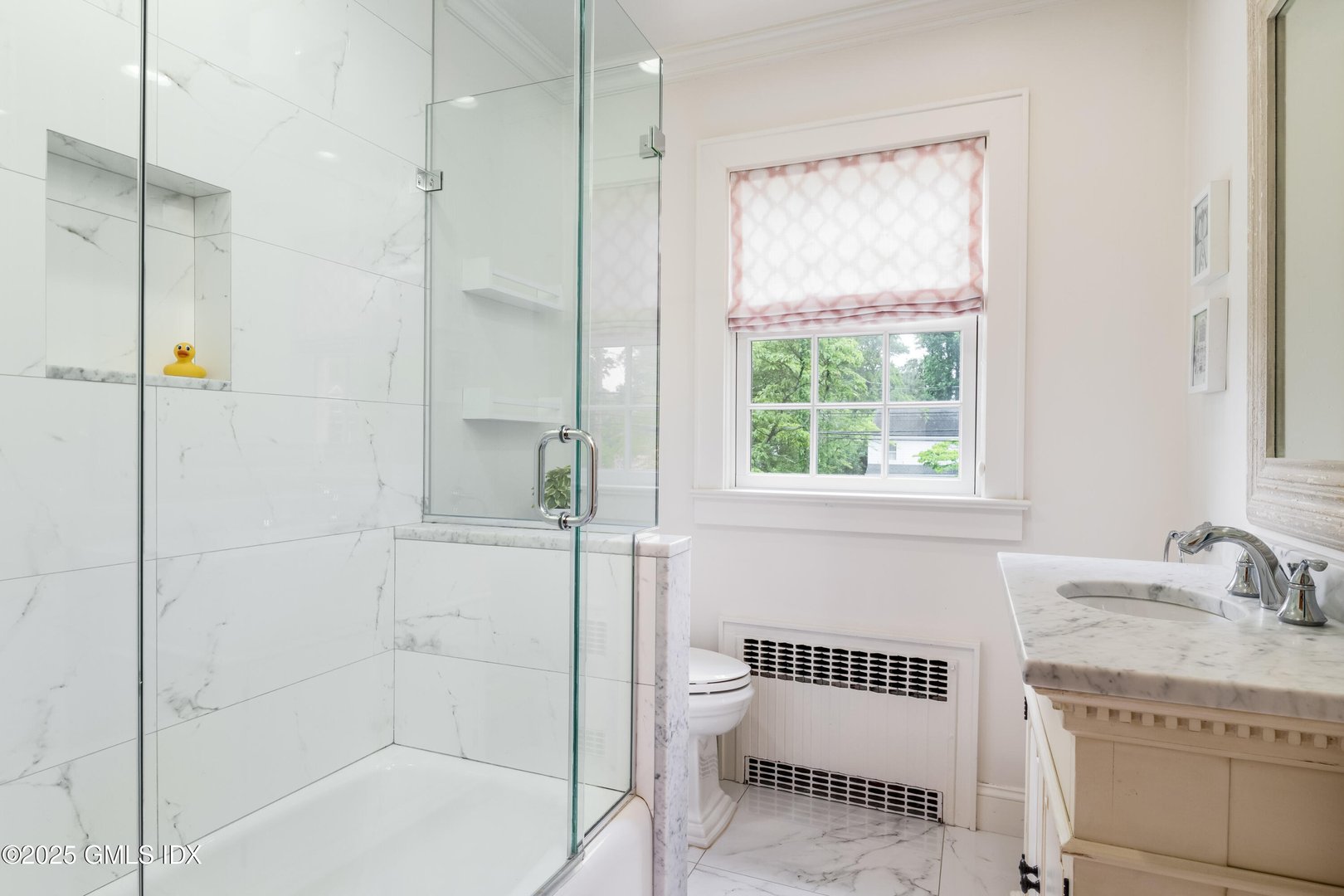 227 Riverside Avenue Photo 17