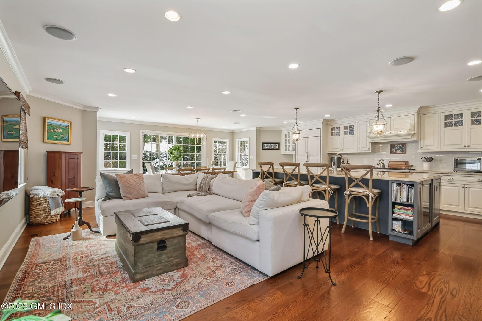 10 Verona Drive Photo 8