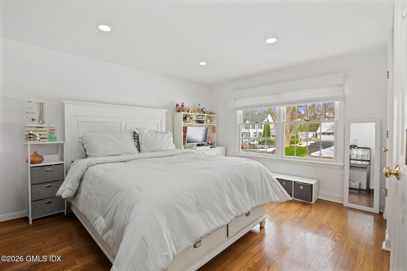 10 Verona Drive Photo 15