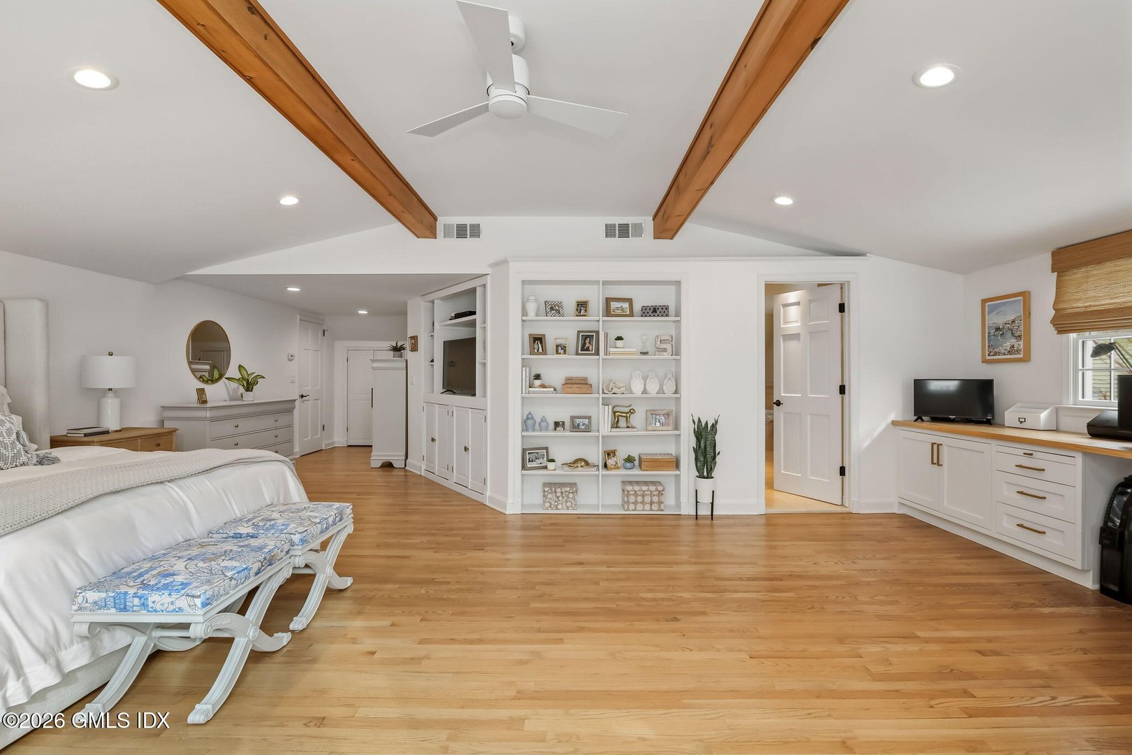 10 Verona Drive Photo 11