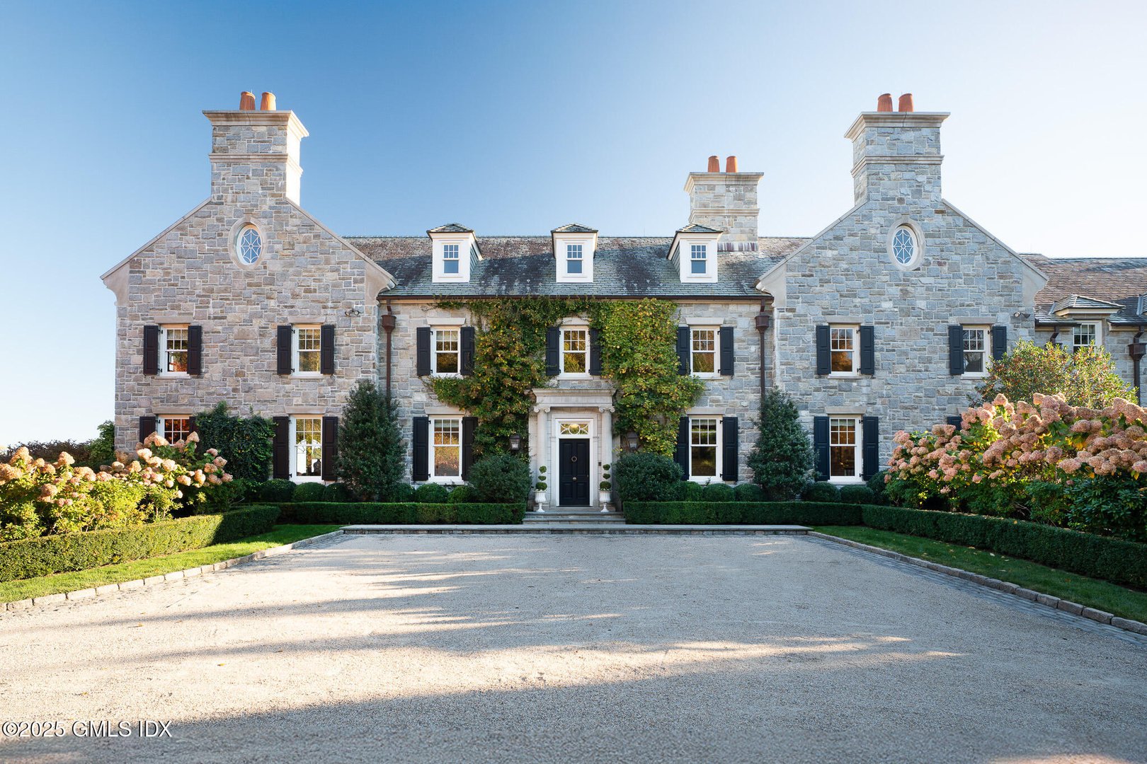 545 Indian Field Road Photo 3