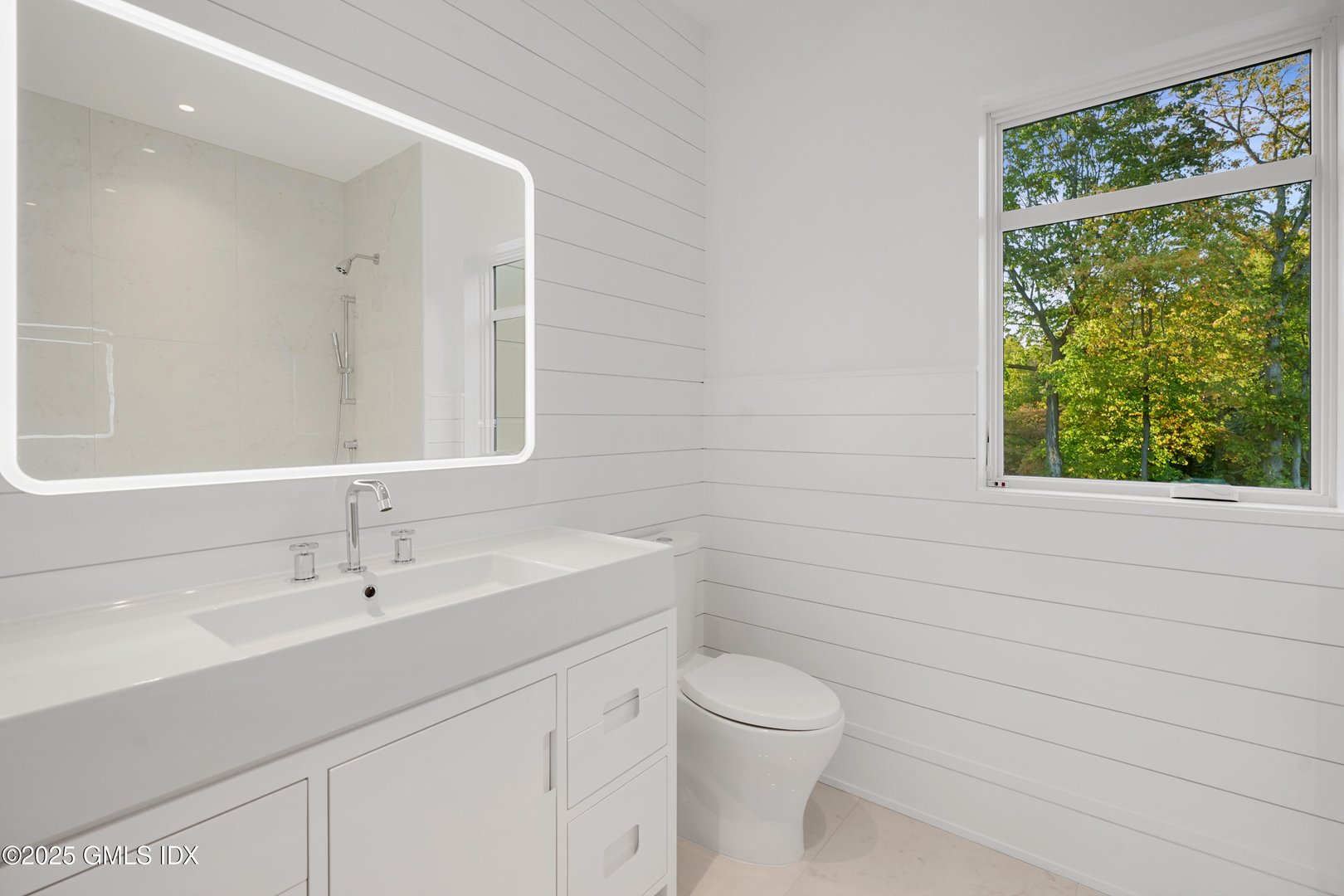 25 Dialstone Lane Photo 19