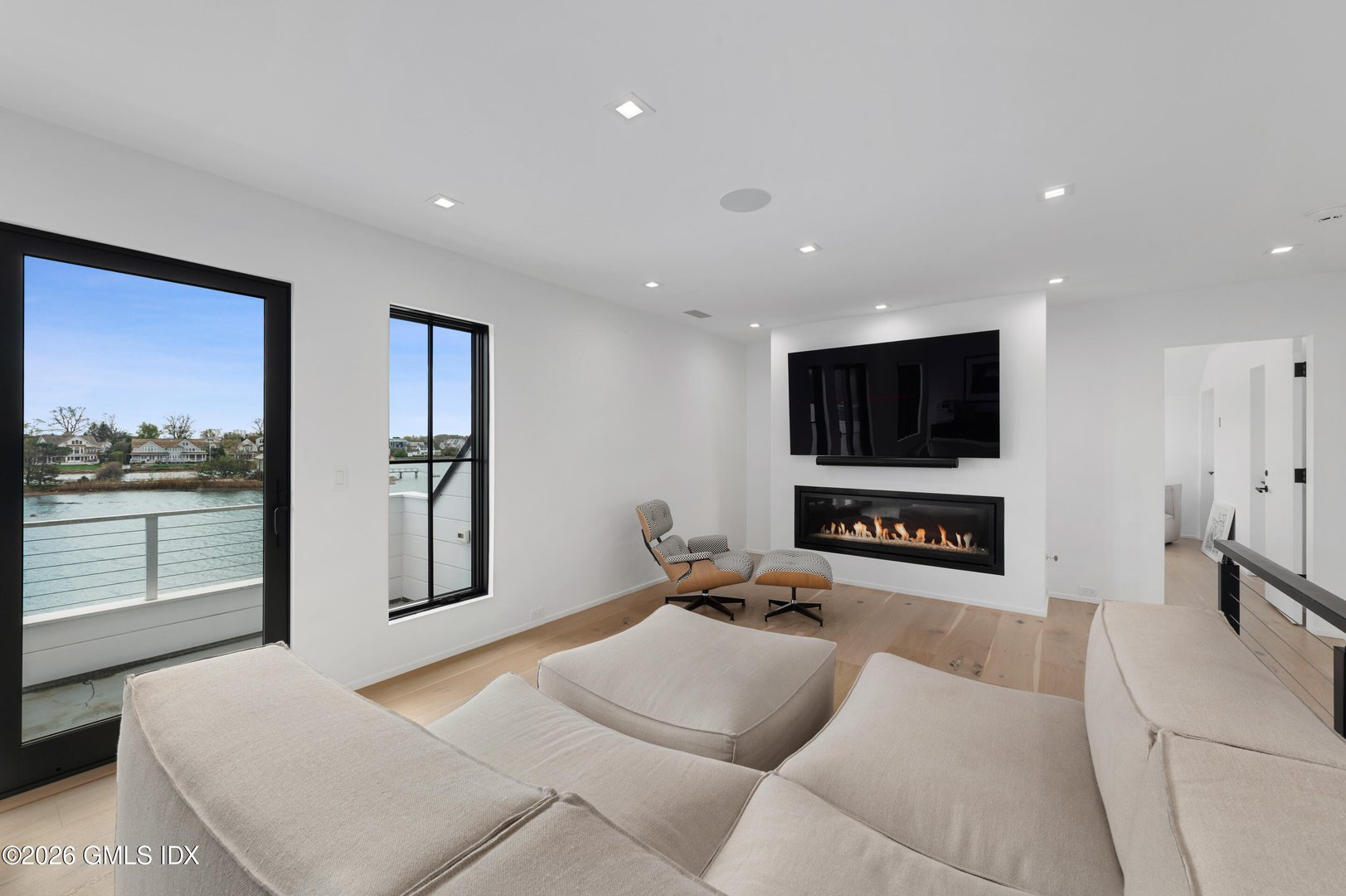 4 Little Cove Lane Photo 33